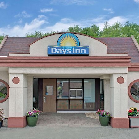Days Inn By Wyndham Washington Eksteriør billede